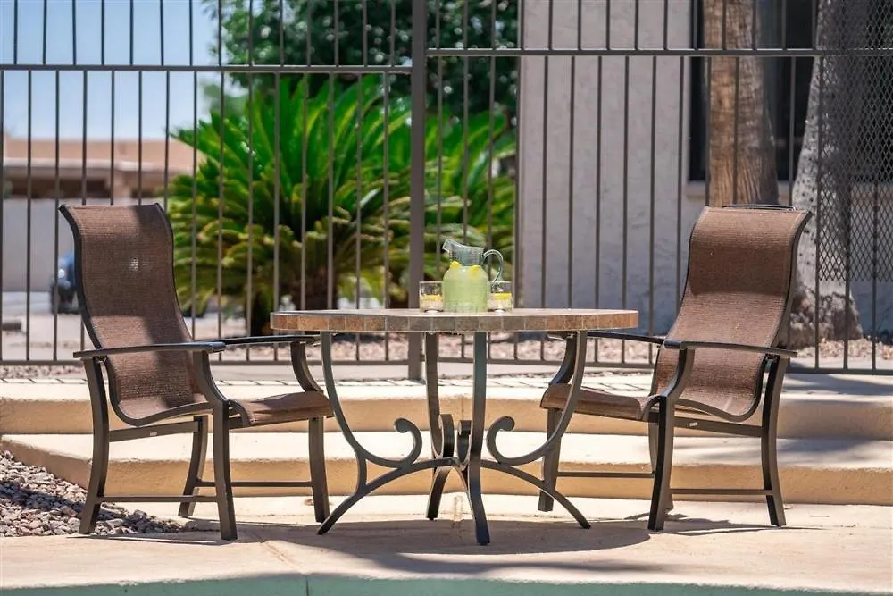 248 Fully Furnished 1Br Suite-Pet Friendly Scottsdale Apartment