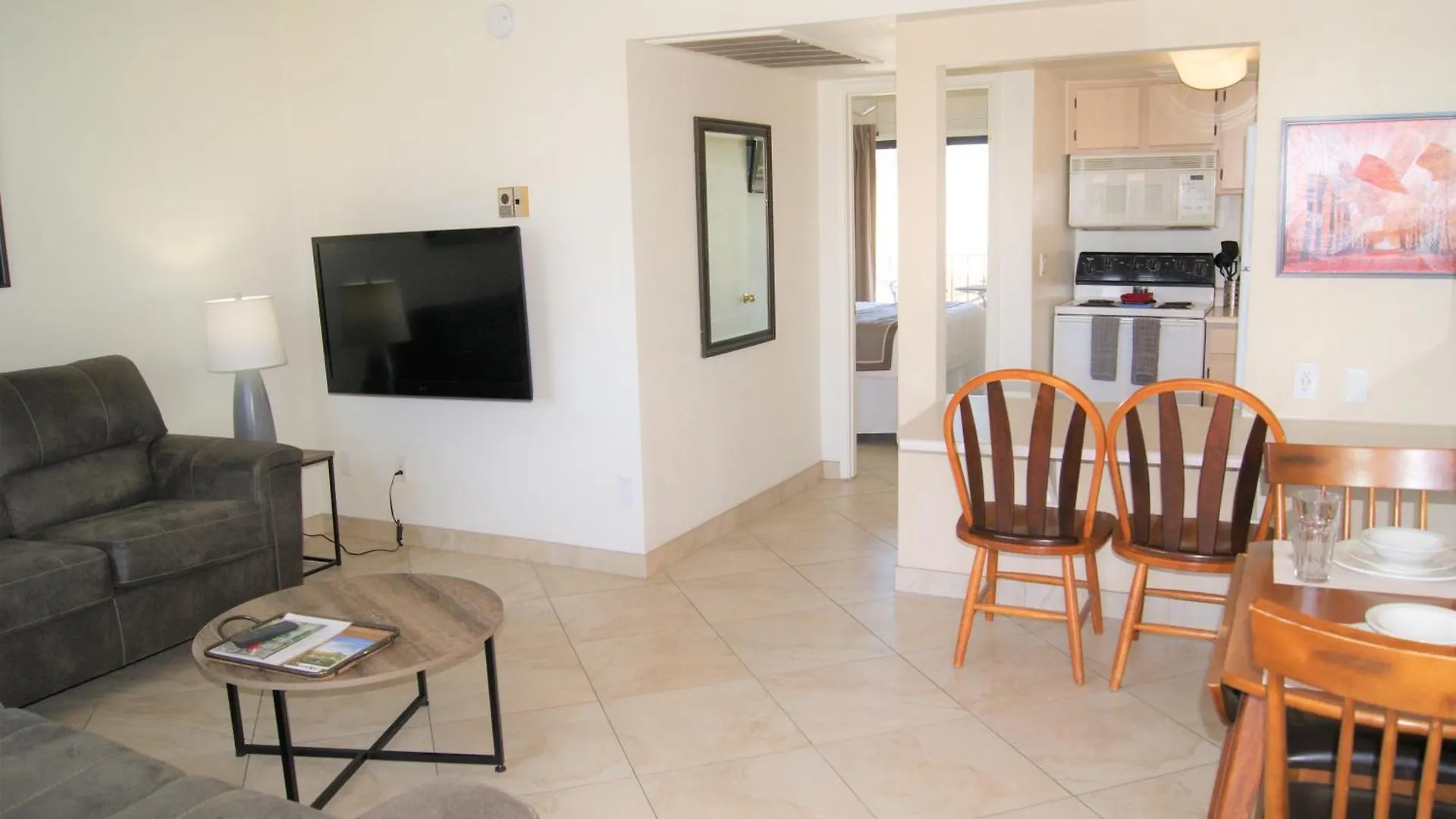 Apartment 248 Fully Furnished 1Br Suite-Pet Friendly Scottsdale